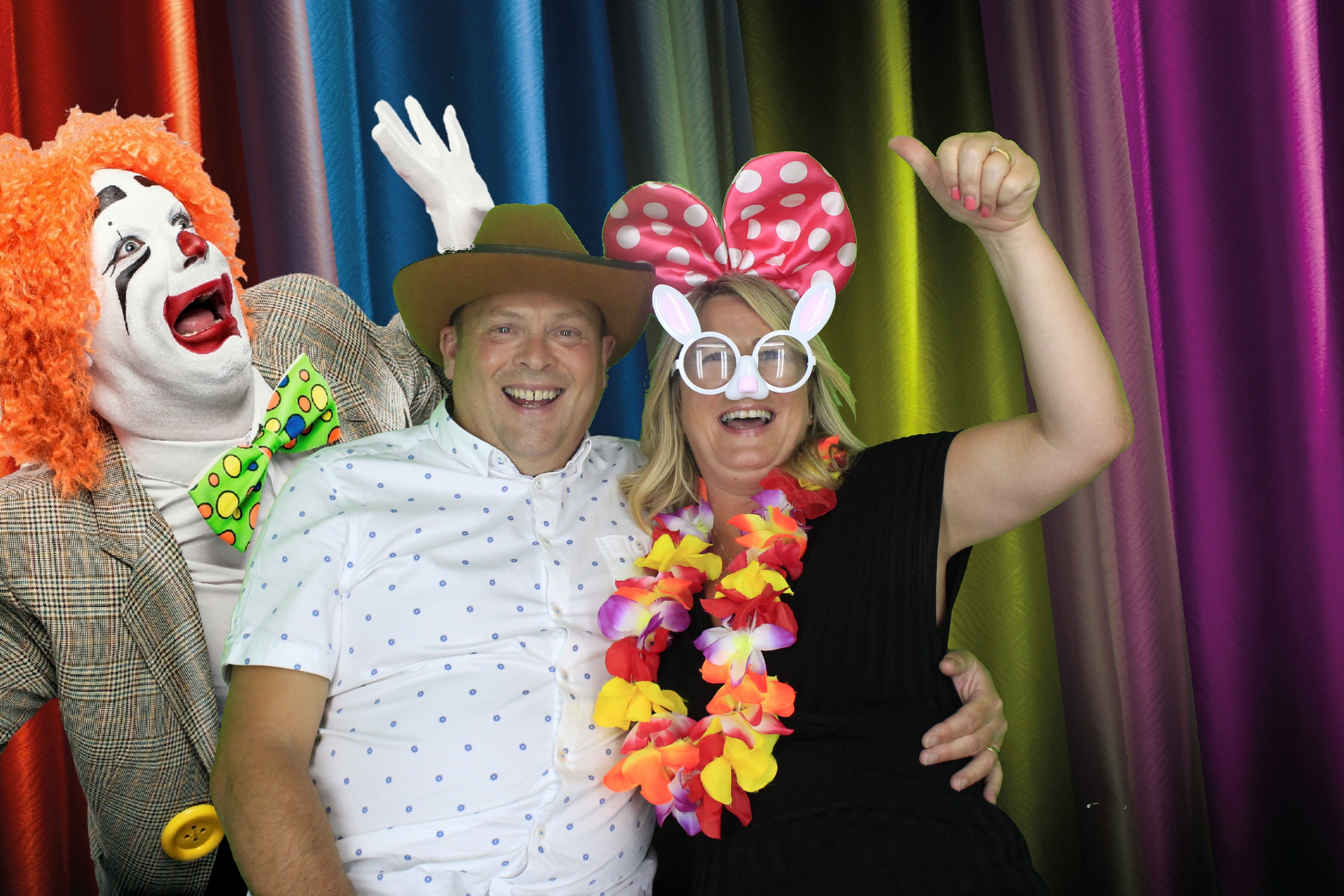 Lin's 60th Birthday | View more photos from the event at gallery.myphotoboothexperience.co.uk/u/MyPhotoBoothExperienceLtd/Lins-60th-Birthday